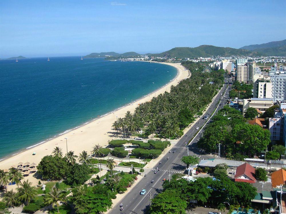 Trung Duong Da Nang Beach Hotel エクステリア 写真
