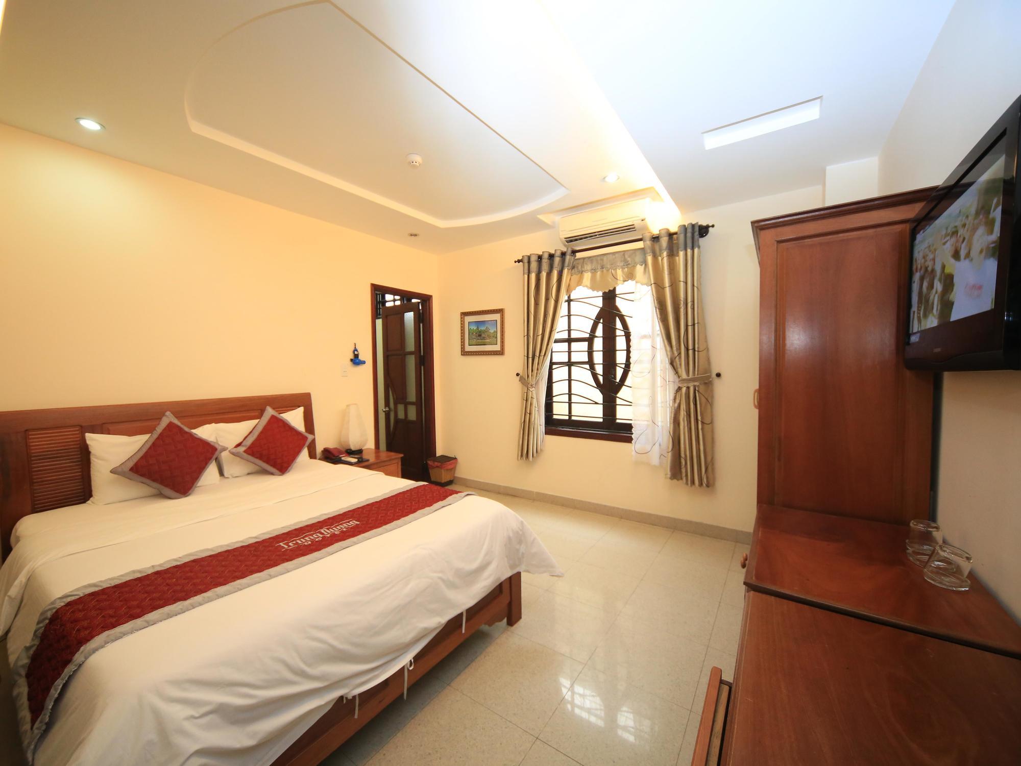 Trung Duong Da Nang Beach Hotel エクステリア 写真