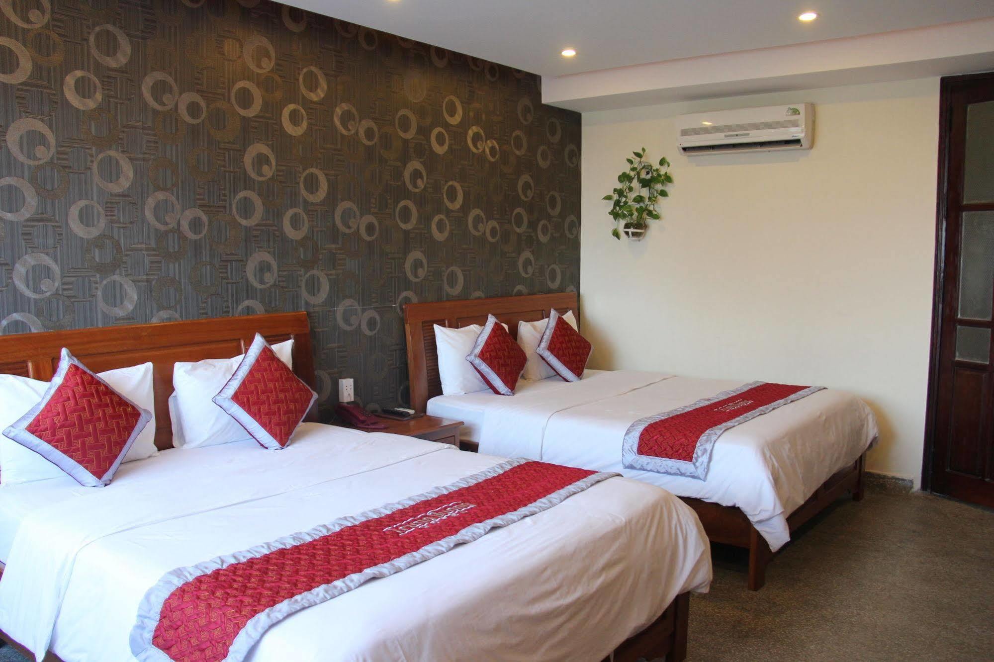 Trung Duong Da Nang Beach Hotel エクステリア 写真